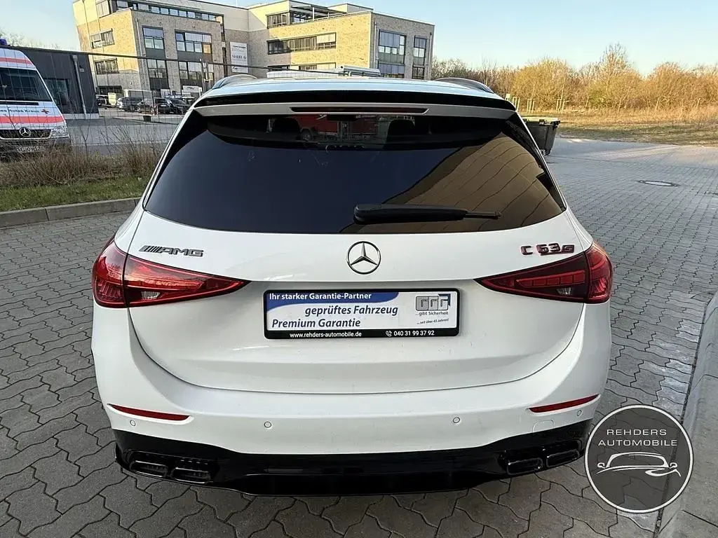Gebraucht Mercedes C63 AMG AMG 680 PS (500 kW) 2025 Opalithweiss  lack Kombi