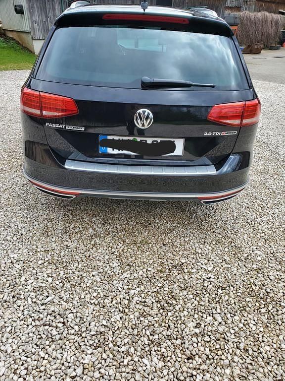 Używany VW Passat 150 KM (110 kW) 2015 Czarny Sedan/Limuzyna