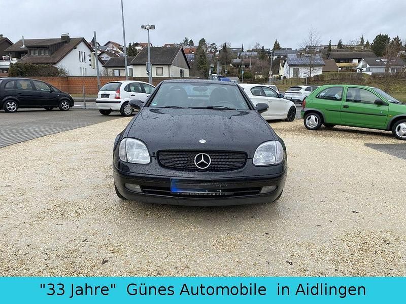 Gebraucht Mercedes SLK230 193 PS (141 kW) 1998 Schwarz Cabrio