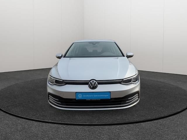 Second-hand VW Golf VII Basis 116 CP (85 kW) 2021 Hatchback