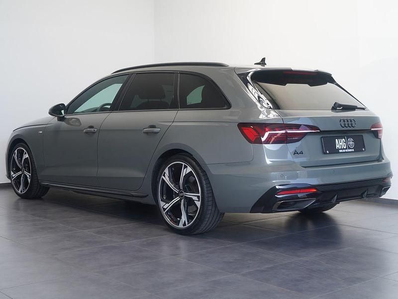 Gebraucht Audi A4 Competition 163 PS (119 kW) 2024 Grau Kombi