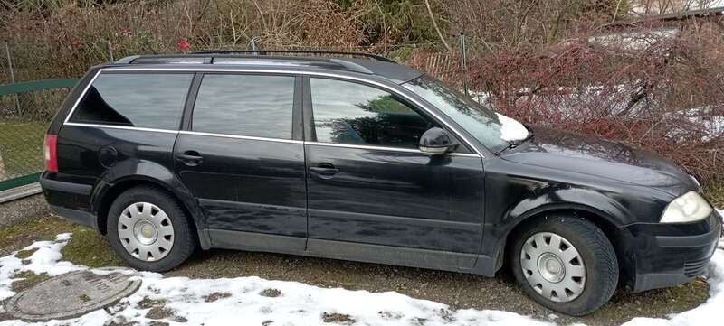 Schwarz Gebraucht 2004 VW Passat Kombi | 500 € (Superpreis) - Bild 1/4