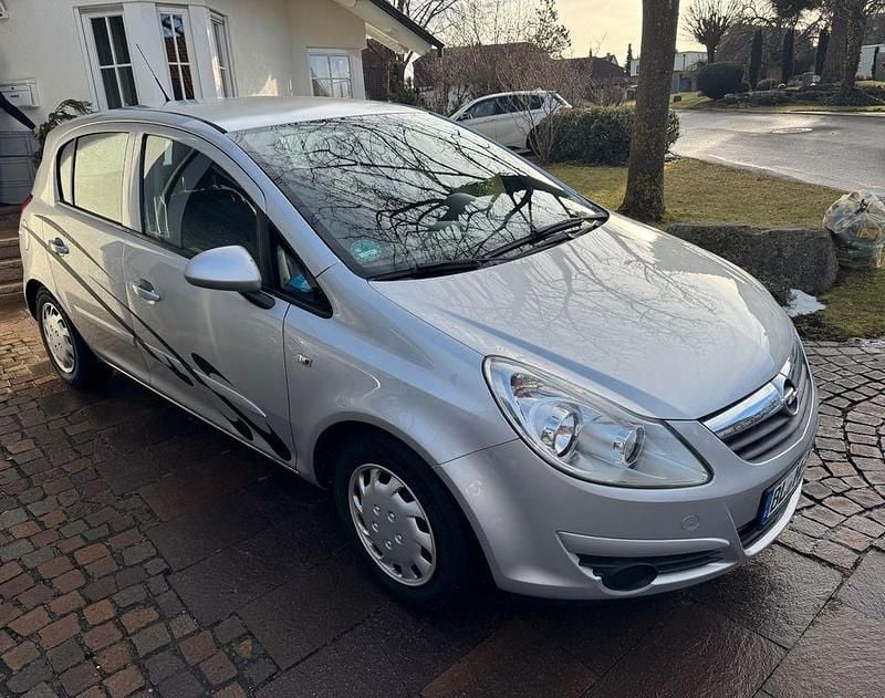 Grau Gebraucht 2007 Opel Corsa Catch Me Limousine | 1.350 € (Guter Preis) - Bild 1/4