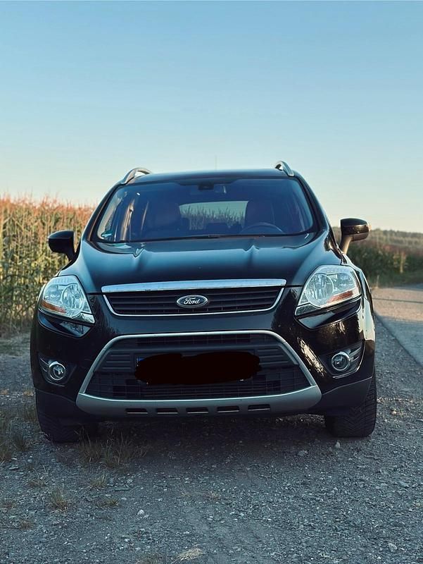 Schwarz Gebraucht 2010 Ford Kuga SUV | 5.500 € (Guter Preis) - Bild 1/4