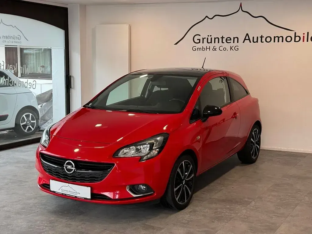 Gebraucht Opel Corsa Color Edition 101 PS (74 kW) 2018 Rot Kleinwagen