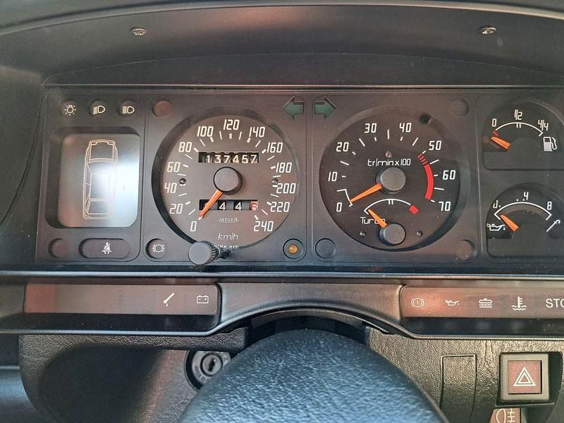 Gebraucht Citroën CX 155 PS (114 kW) 1987 Silber Limousine