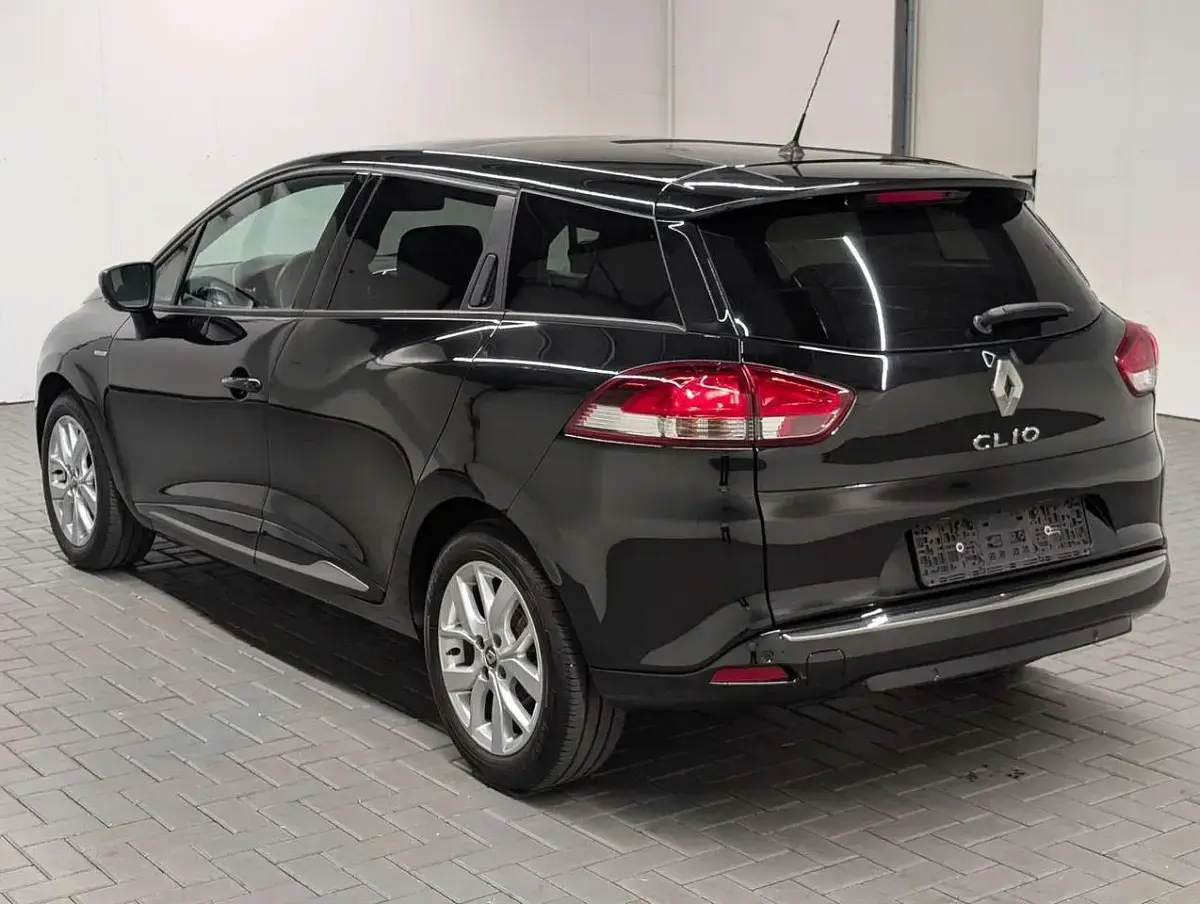Gebraucht Renault Clio GrandTour LIMITED 90 PS (66 kW) 2020 Schwarz Kombi