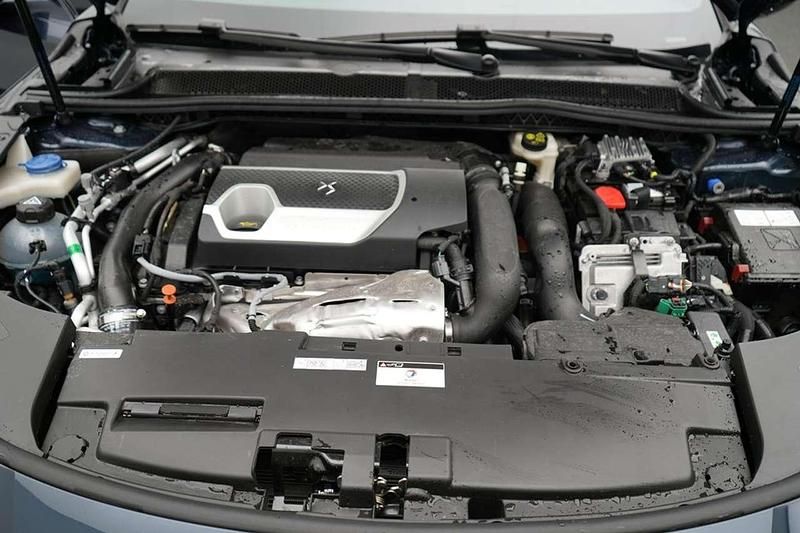 Gebraucht DS Automobiles DS9 Rivoli Plus 250 PS (183 kW) 2024 Blau Limousine