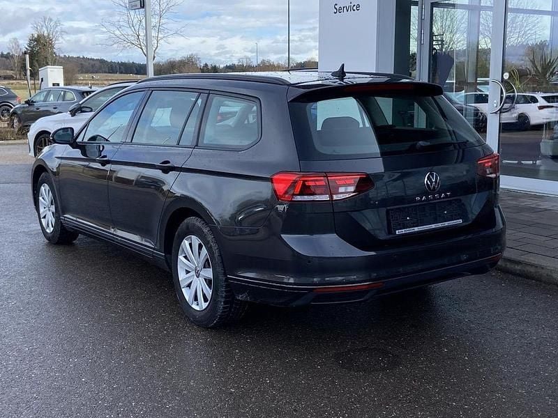 Używany VW Passat 150 KM (110 kW) 2022 Szary Kombi
