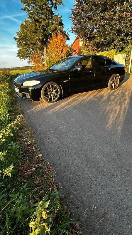 Schwarz Gebraucht 2011 BMW 535 M Sport Limousine | 12.000 € (Guter Preis) - Bild 1/4
