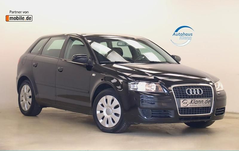 Schwarz Gebraucht 2005 Audi A3 Sportback Attraction Limousine | 7.499 € (Teuer) - Bild 1/4