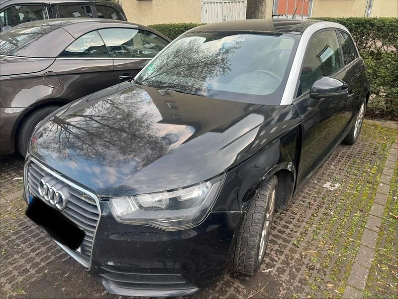 Gebraucht Audi A1 86 PS (63 kW) 2011 Schwarz Kleinwagen