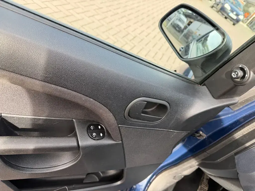 Gebraucht Ford Fiesta Style 60 PS (44 kW) 2008 Blazerblau Kleinwagen
