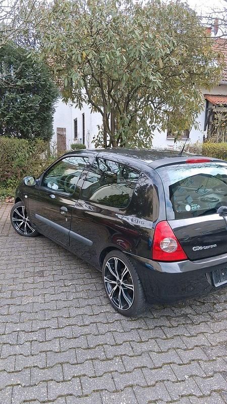 Gebraucht Renault Clio II Campus 75 PS (55 kW) 2007 Limousine
