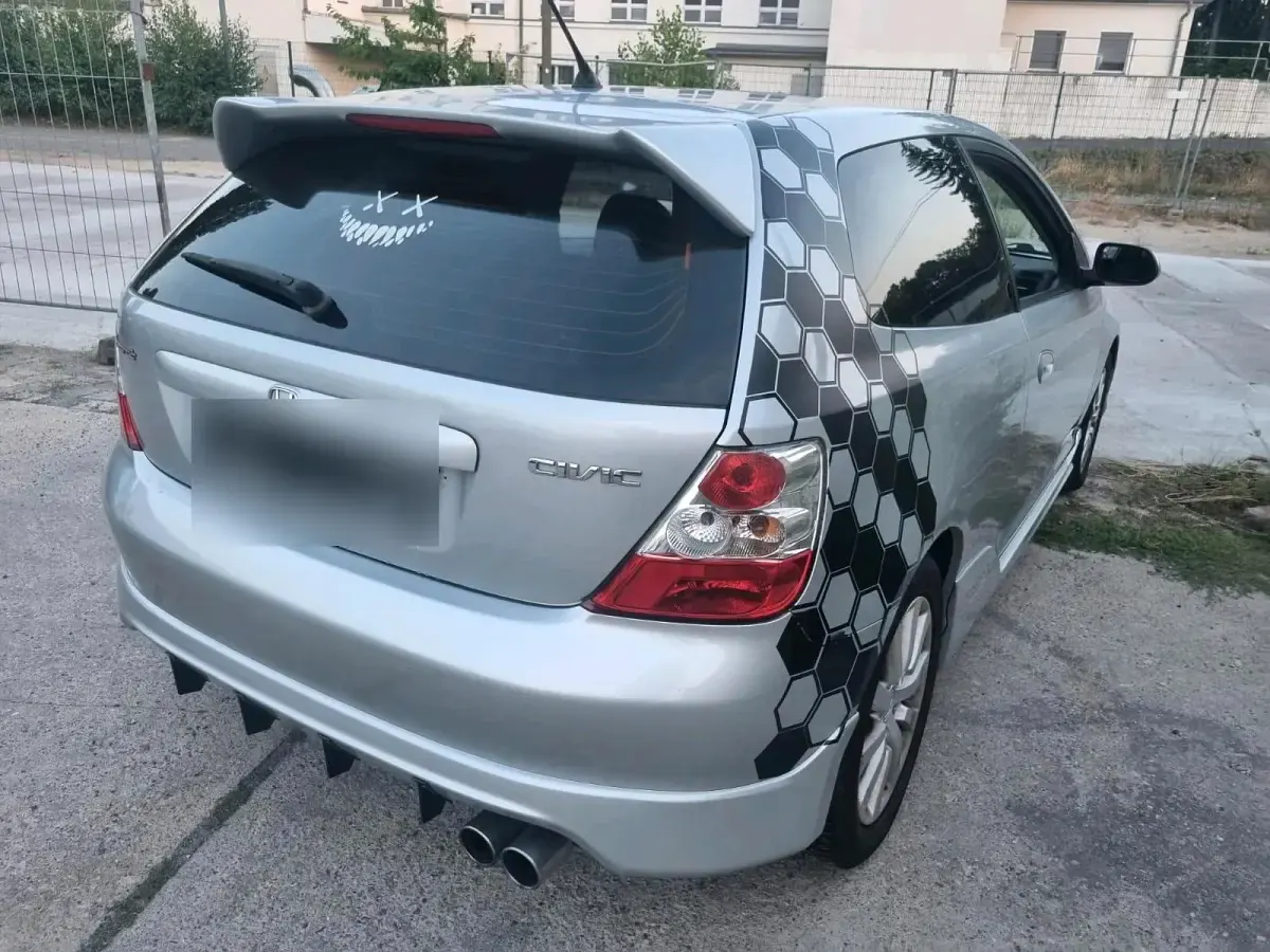 Gebraucht Honda Civic 90 PS (66 kW) 2005 Silber Kleinwagen