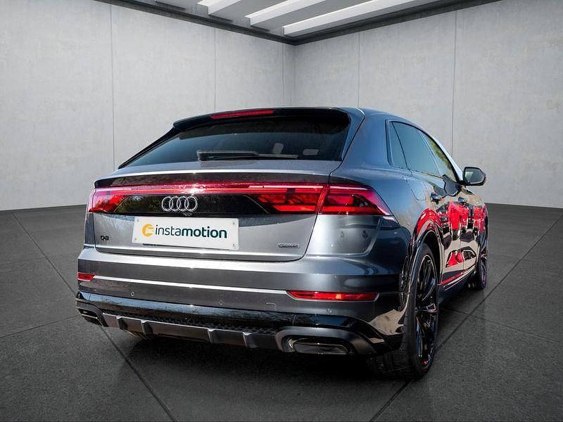 Usata Audi Q8 286 CV (210 kW) 2025 Grigio SUV