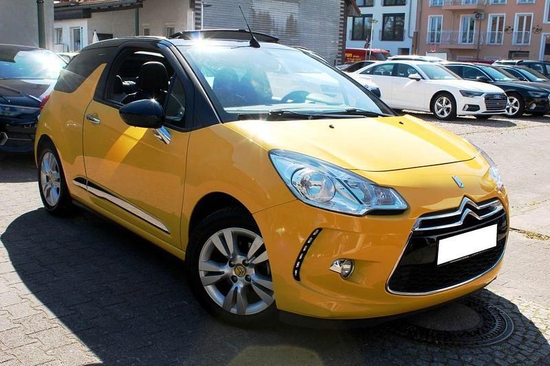 Second-hand Citroën DS3 Cabriolet Chic 82 CP (60 kW) 2015 Galben Cabrio