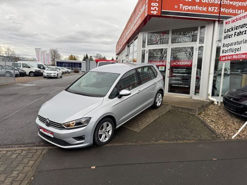 Silber Gebraucht 2014 VW Golf Sportsvan Comfortline Van / Kleinbus | 11.999 € (Etwas zu teuer) - Bild 1/4