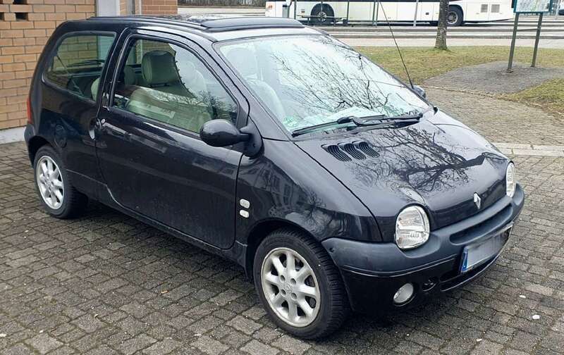 Schwarz Gebraucht 2003 Renault Twingo Initiale Kleinwagen | 2.600 € (Etwas zu teuer) - Bild 1/4
