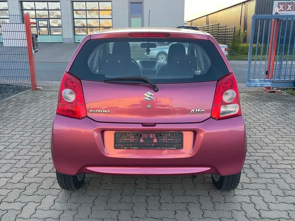 Gebraucht Suzuki Alto 68 PS (50 kW) 2011 Violett Kleinwagen