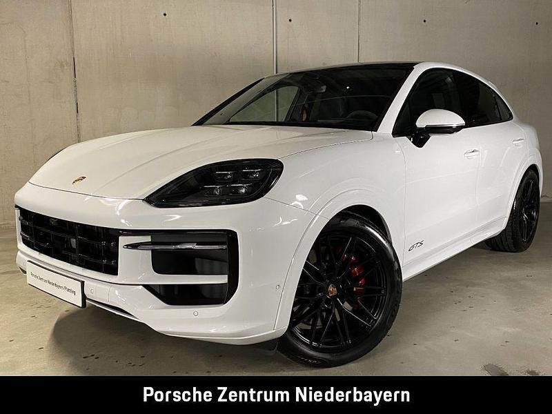 Weiß Neu 2025 Porsche Cayenne Coupe GTS Coupé | 170.600 € - Bild 1/4