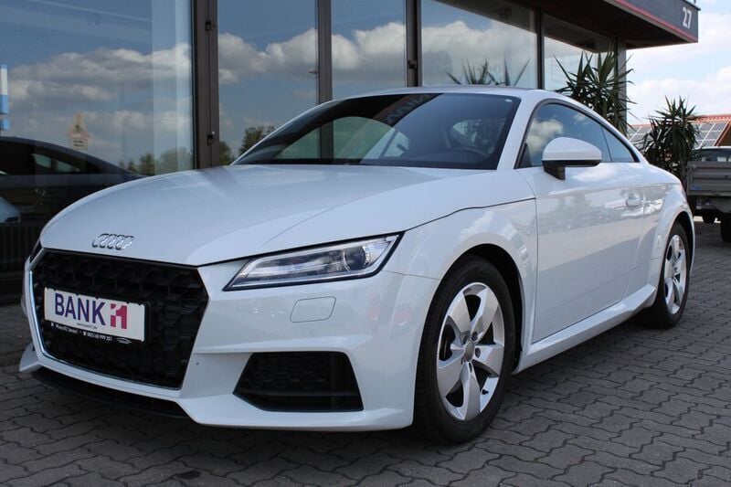 Gebraucht Audi TT Sport 197 PS (144 kW) 2019 Weiß Coupé