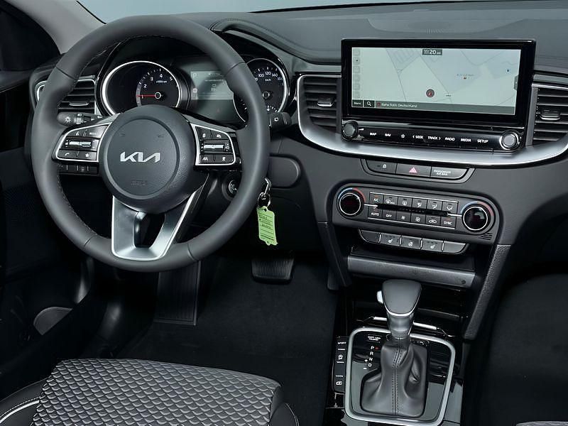 Nouă Kia XCeed 150 CP (110 kW) 2025 Negru SUV