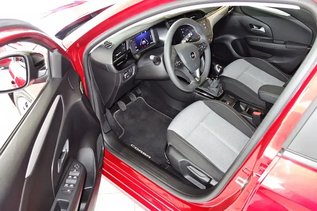 Gebraucht Opel Corsa 101 PS (74 kW) 2025 Rot Kleinwagen