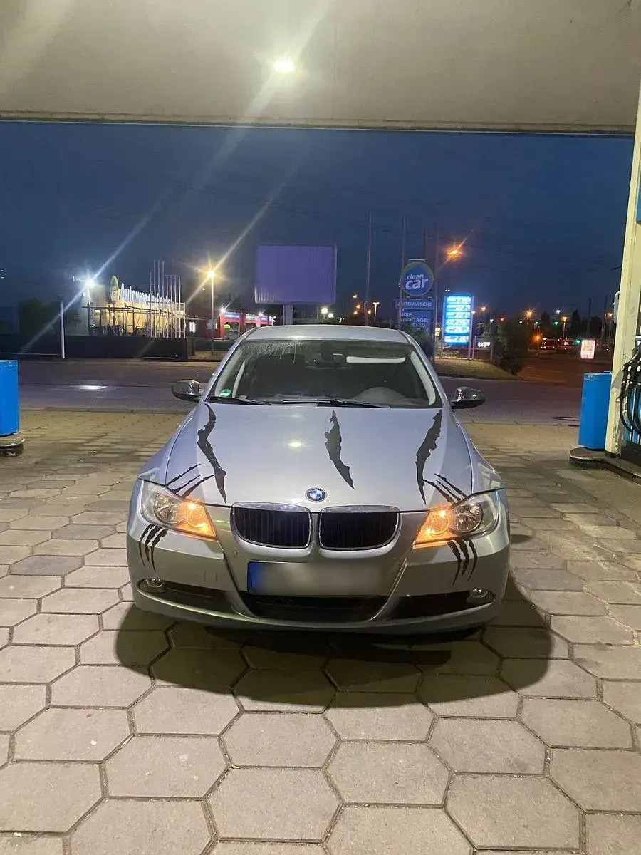Gebraucht BMW 318 143 PS (105 kW) 2006 Grau Limousine
