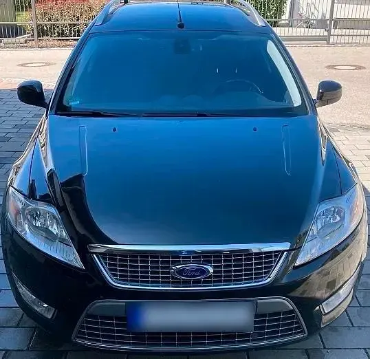 Gebraucht Ford Mondeo 140 PS (102 kW) 2010 Schwarz Kombi