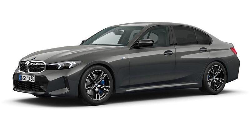 Grau Gebraucht 2025 BMW M340 Comfort Edition Limousine | 62.512 € (Superpreis) - Bild 1/4