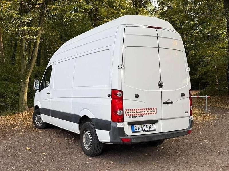 Weiß Gebraucht 2012 VW Crafter Van | 5.600 € (Guter Preis) - Bild 1/4