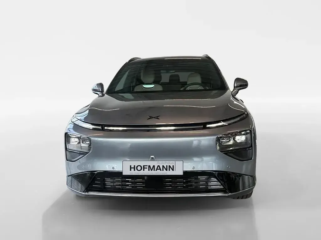 Neu XPENG G9 AWD Performance 422 kW (575 PS) 2026 Graphite gray SUV