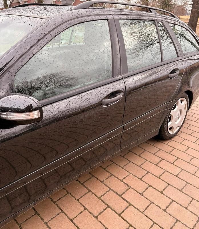 Gebraucht Mercedes C200 122 PS (89 kW) 2005 Schwarz Kombi