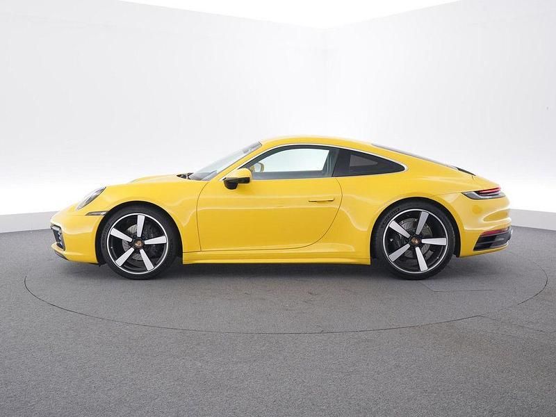 Gebraucht Porsche 911 Carrera 385 PS (283 kW) 2022 Gelb