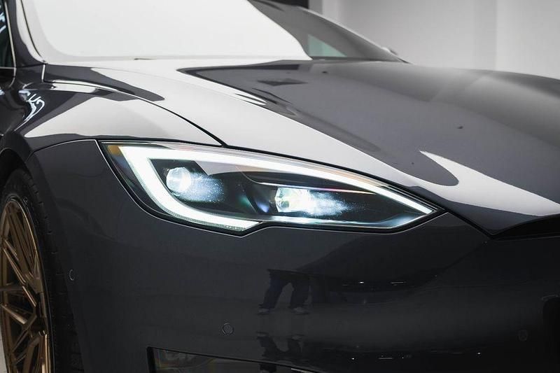 Gebraucht Tesla Model S Plaid 759 kW (1033 PS) 2023 Grau Kleinwagen