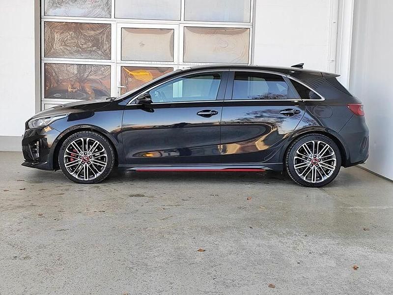 Gebraucht Kia Ceed GT GT 204 PS (150 kW) 2021 Zilinaschwarz met. Limousine