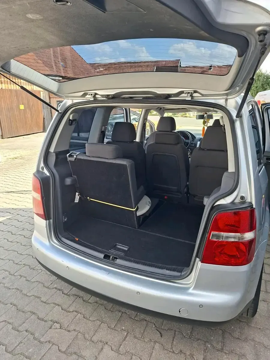 Gebraucht VW Touran 140 PS (102 kW) 2006 Silber Van / Kleinbus