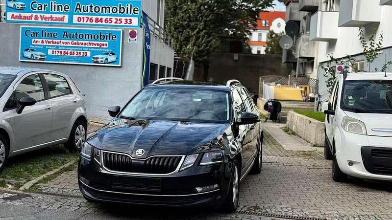Schwarz Gebraucht 2018 Skoda Octavia Style Kombi | 6.990 € (Superpreis) - Bild 1/3