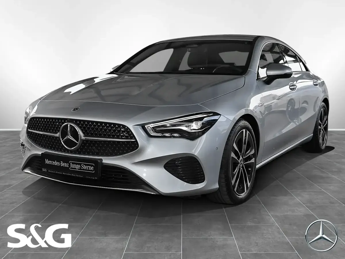 Gebraucht Mercedes CLA180 Progressive 136 PS (100 kW) 2025 Limousine