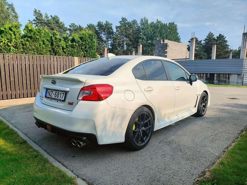 Gebraucht Subaru WRX STI 300 PS (220 kW) 2018 Weiß Limousine