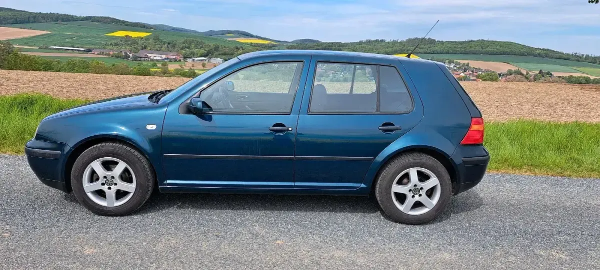 Gebraucht VW Golf IV Trendline 75 PS (55 kW) 2003 Grün Limousine