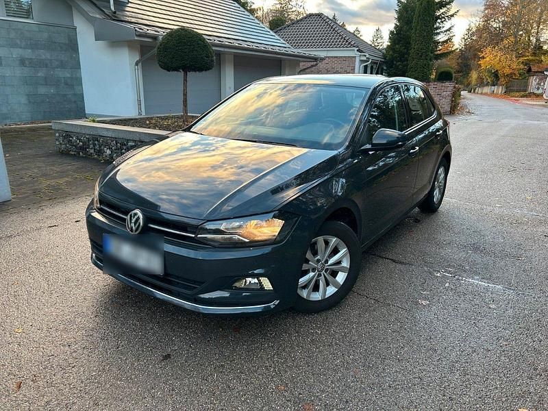 Grau Gebraucht 2018 VW Polo Highline Kleinwagen | 14.150 € (Fairer Preis) - Bild 1/4