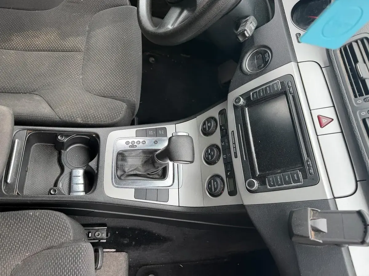 Gebraucht VW Passat 160 PS (117 kW) 2008 Grau Kombi
