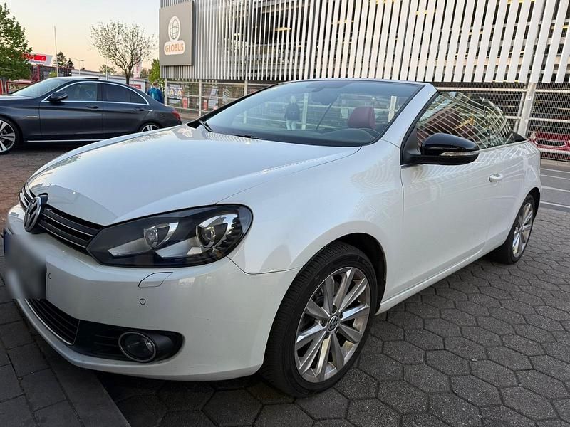 Gebraucht VW Golf Cabriolet 140 PS (102 kW) 2014 Weiß Cabrio