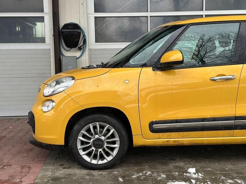 Gebraucht Fiat 500L Lounge 84 PS (61 kW) 2013 Gelb Van / Kleinbus