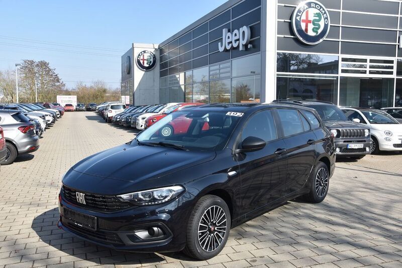 Gebraucht Fiat Tipo Tech 131 PS (96 kW) 2024 Schwarz Kombi