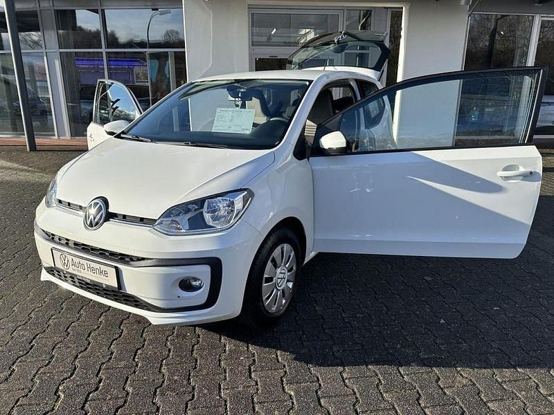Second-hand VW up! 65 CP (47 kW) 2021 Alb Hatchback
