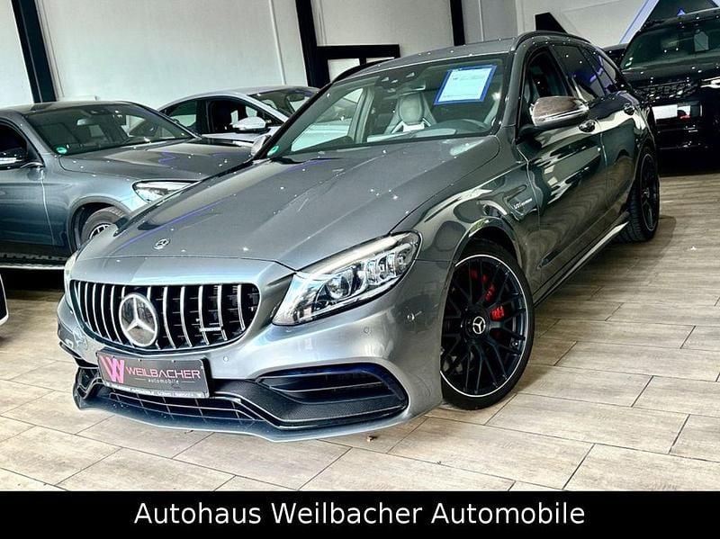 Grau Gebraucht 2019 Mercedes C63S AMG AMG Limousine | 49.900 € (Guter Preis) - Bild 1/4