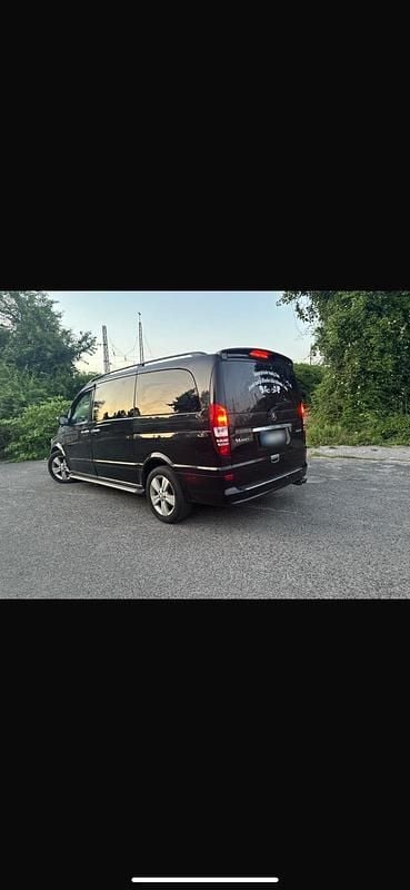 Gebraucht Mercedes Viano 224 PS (164 kW) 2012 Schwarz Van / Kleinbus